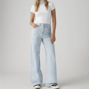 Levi's Light Blue Cinch Baggy Jeans